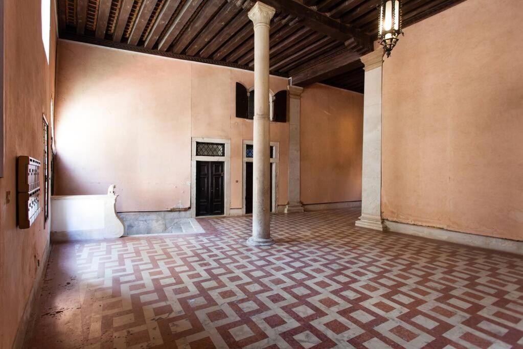 Charm - Close To Rialto And San Marco Apartamento